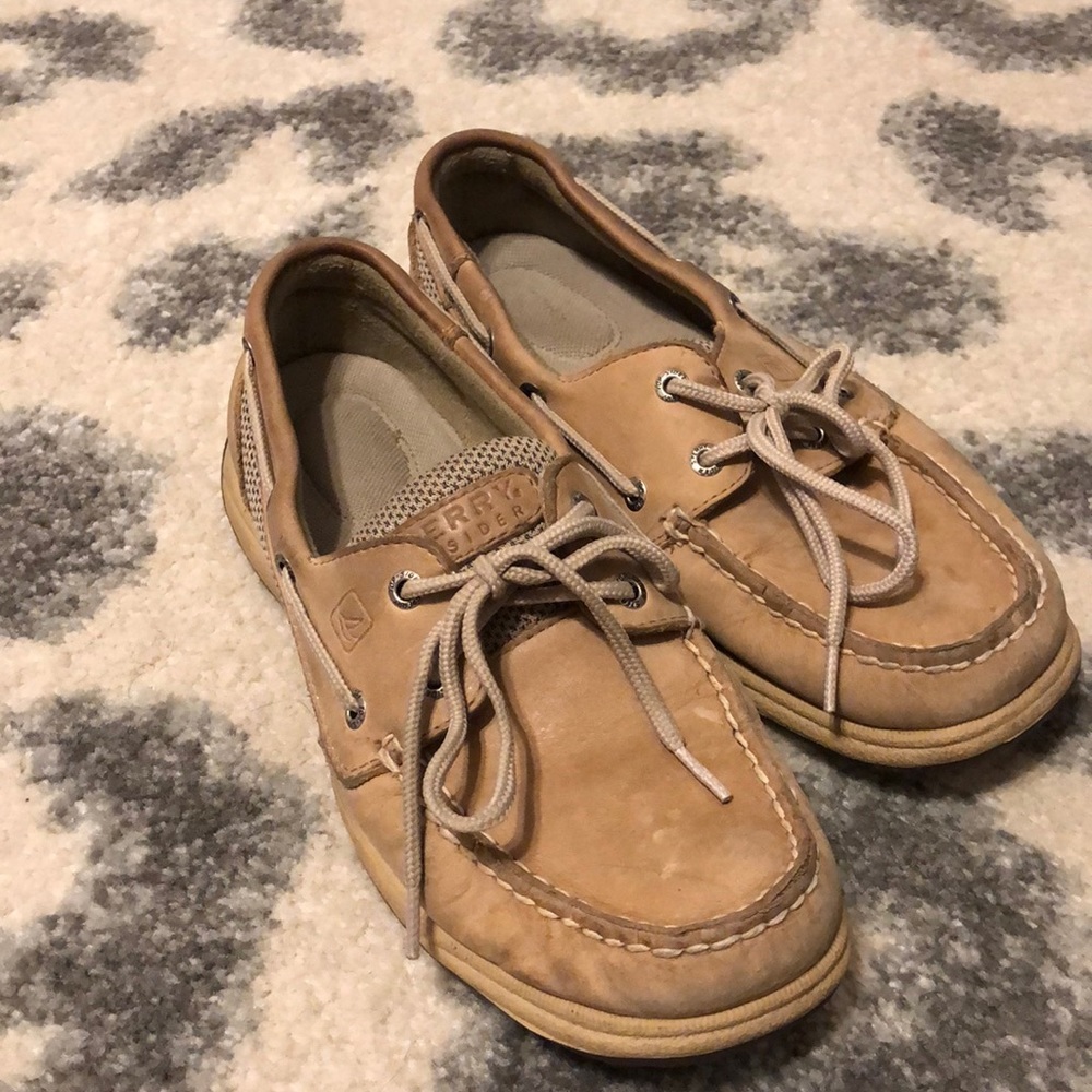 Sperry woman’s boat shoes